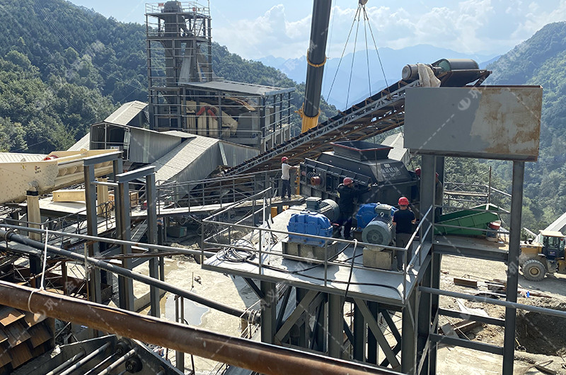 對輥破碎機(jī)-對輥式破碎機(jī)-雙輥破碎設(shè)備價格 對輥破碎機(jī)-對輥式破碎機(jī)-雙輥破碎設(shè)備價格